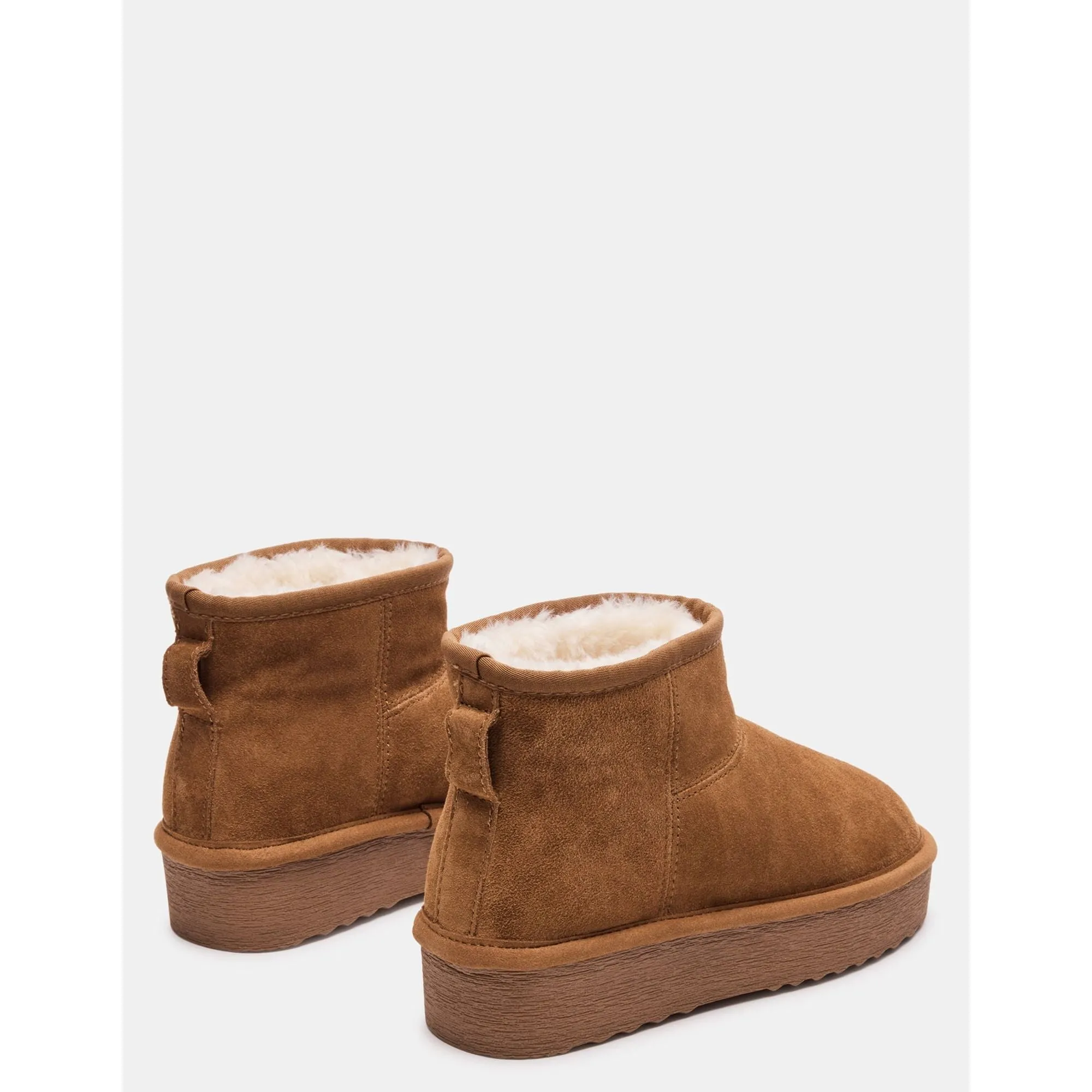 Comfy Chestnut Suede
