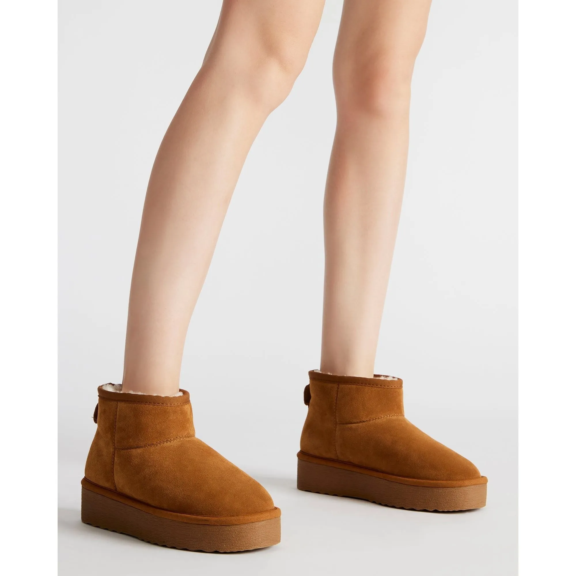 Comfy Chestnut Suede
