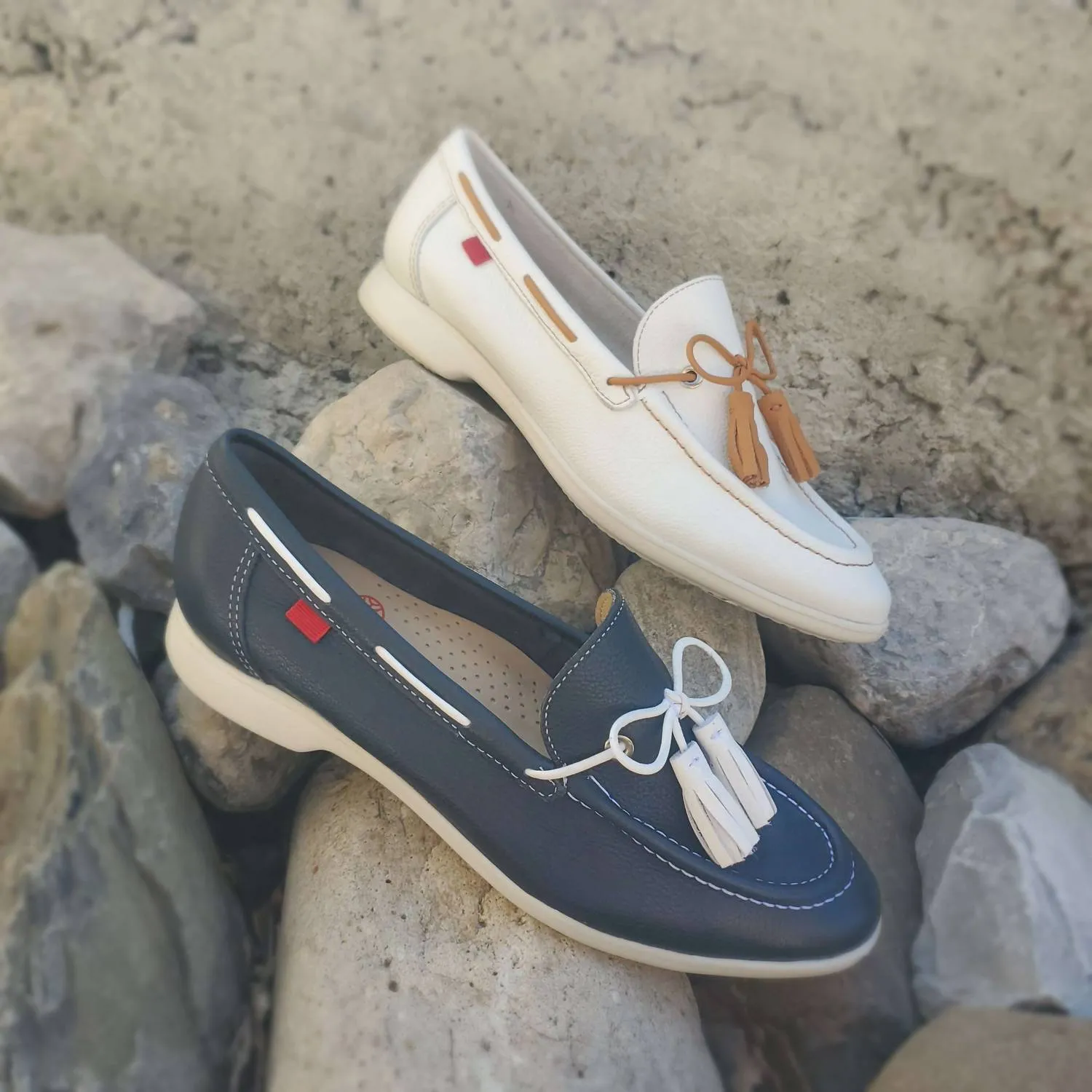 Providence Loafer In White/tan