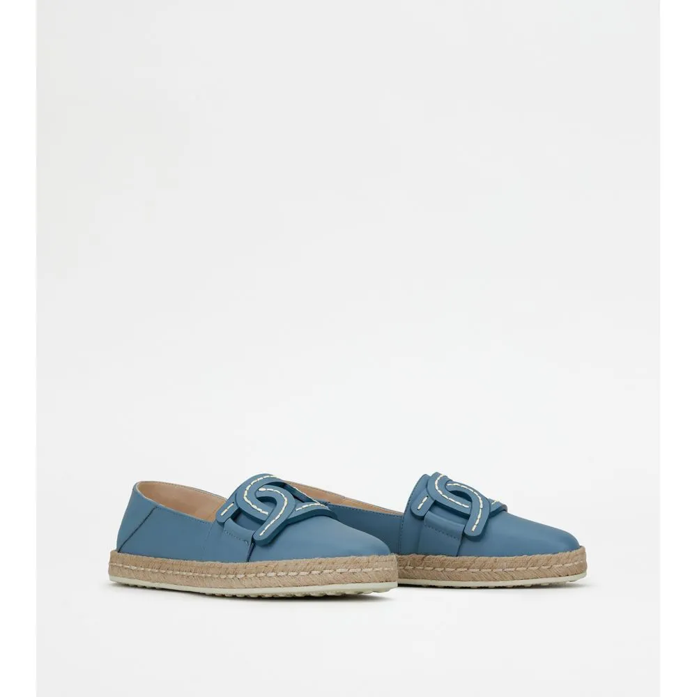 Slip-Ons in Leather
