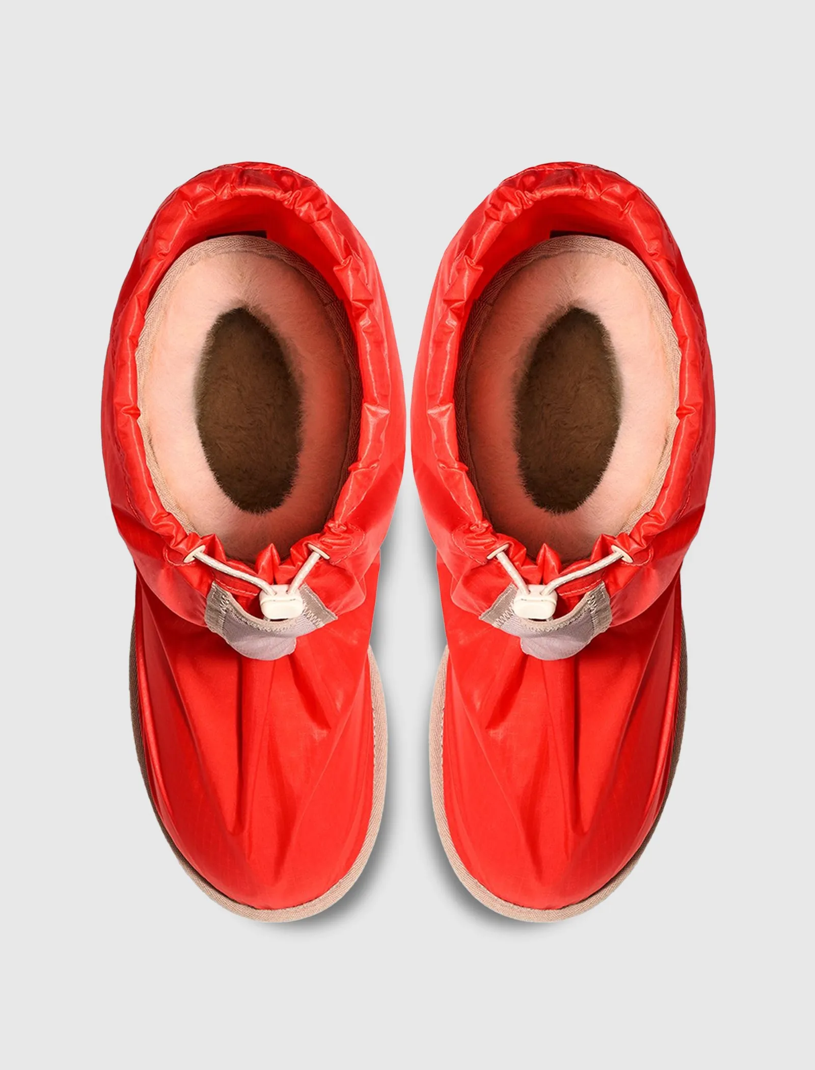 UGG X REESE COOPER CLASSIC MINI "MANDARIN RED"