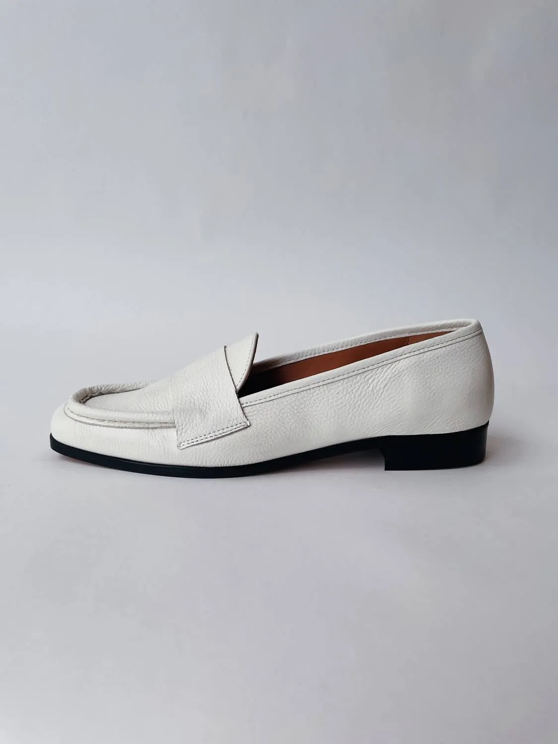 Women's Dali Loafer In White