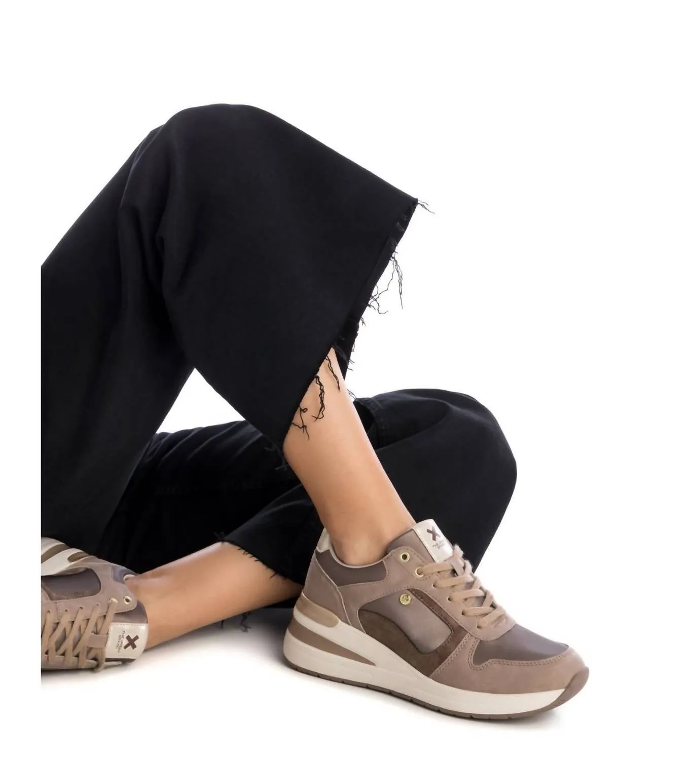 Women's High Wedge Sneakers In Taupe