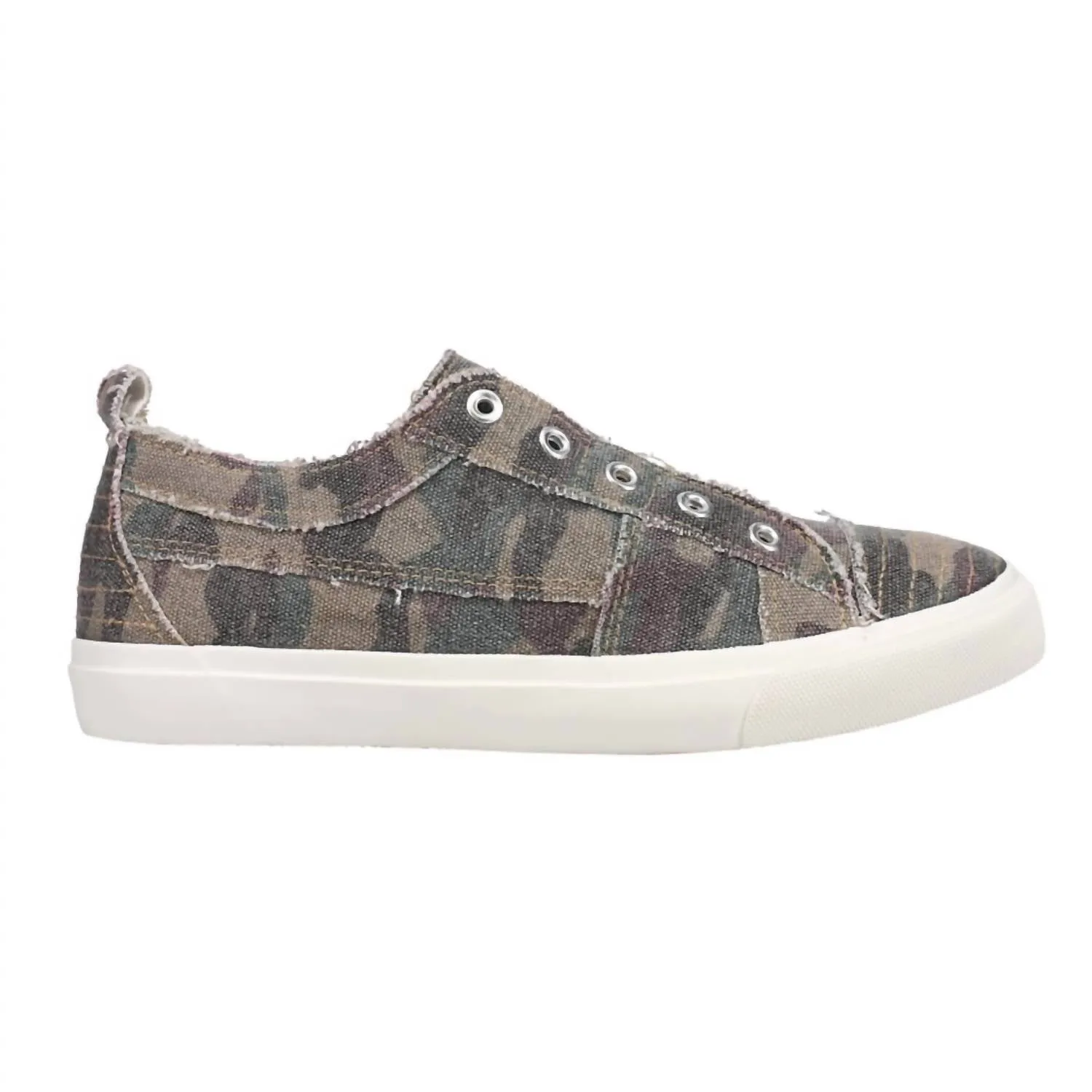 Women's Slip-On Canvas Shoes In Camouflage